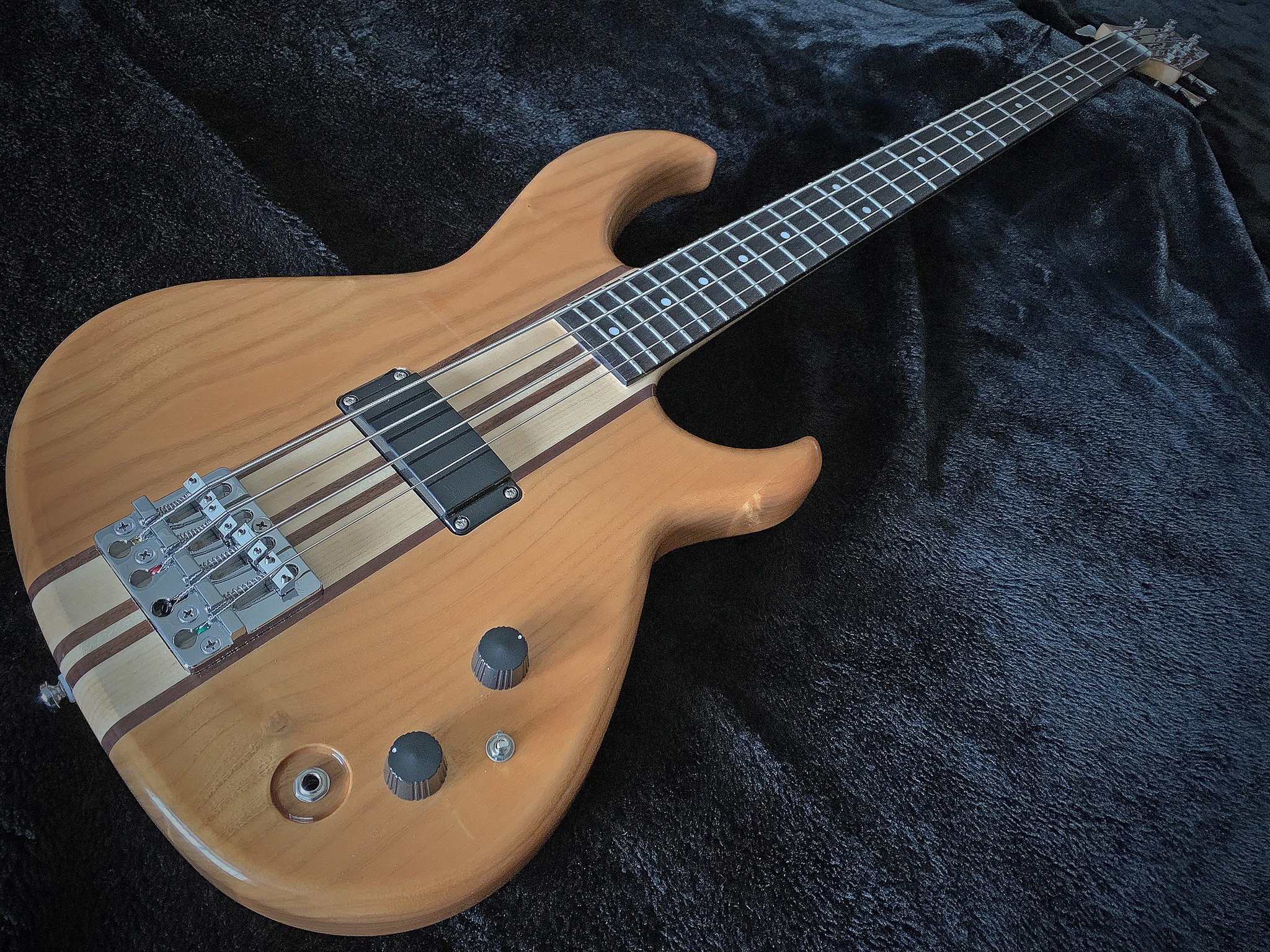 Aria Sb-700 Bass Oak
